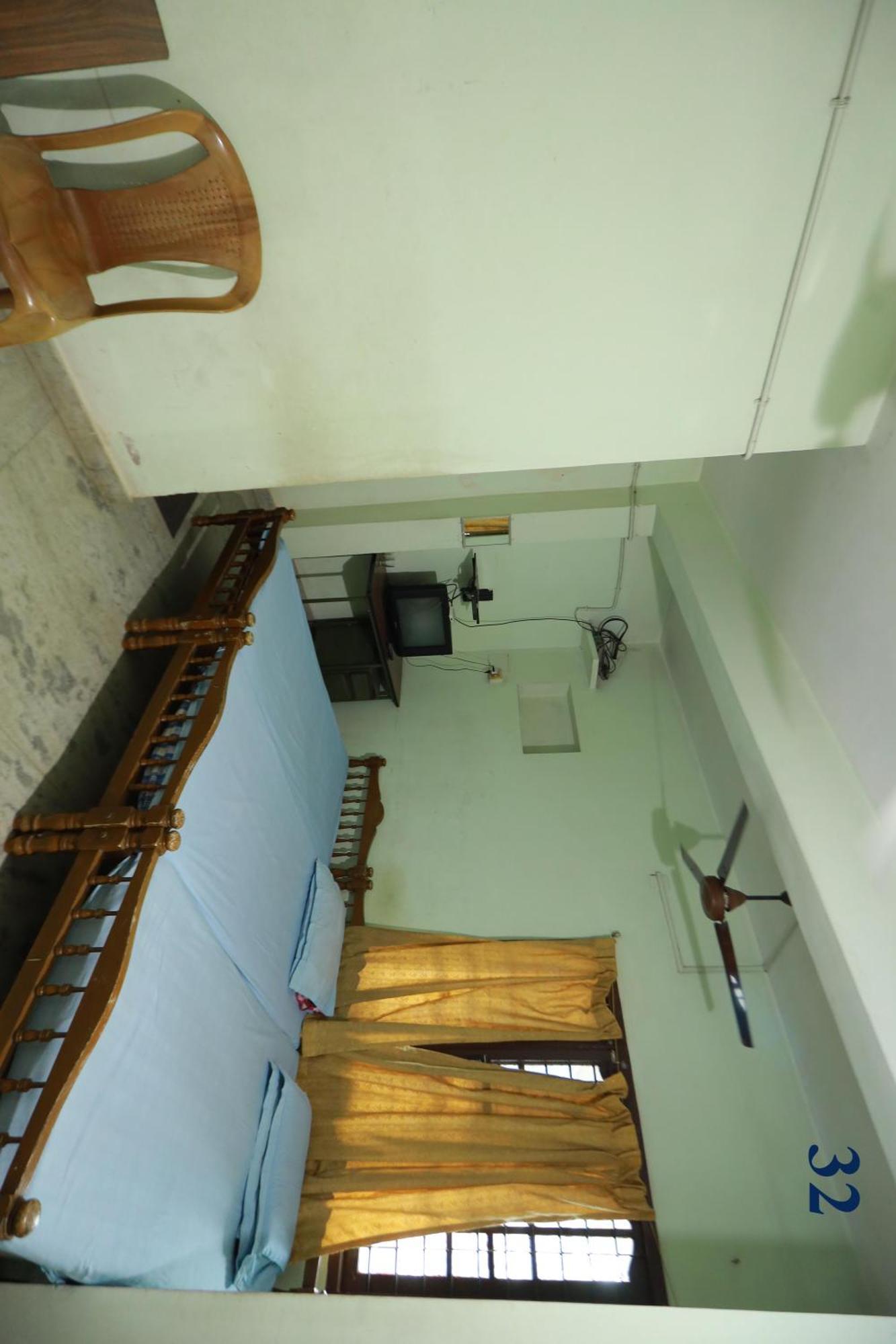 Arackal Tourist Home Tripunithura Buitenkant foto